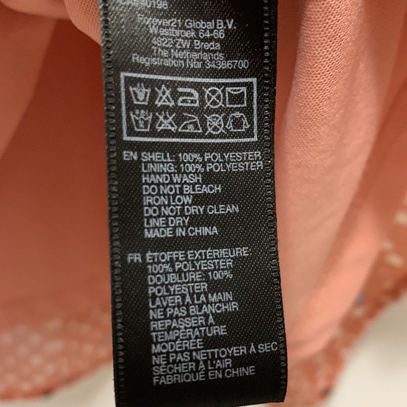 3/$15 Forever 21 salmon colored polka-dot dress size small - Picture 5 of 6